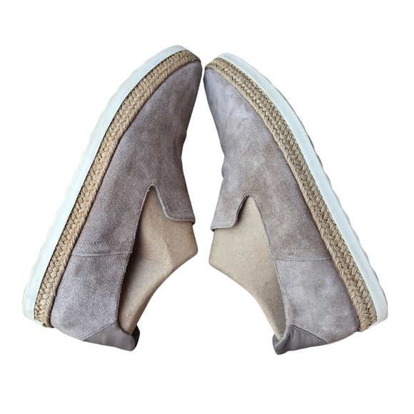 VINCE Dillon Suede Espadrille Slip On Loafers, Size 9M - Picture 6 of 9